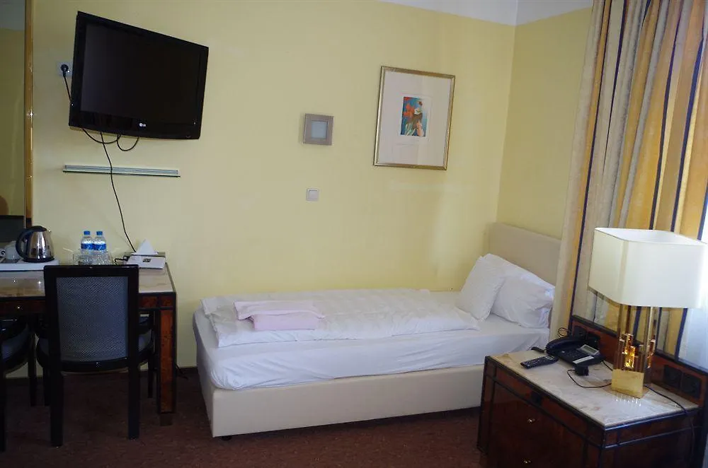 Hotel Franken an der Messe Frankfurt am Main