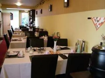 Hotel Franken An Der Messe Frankfurt nad Mohanem